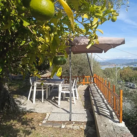 Gli Ulivi Del Blu Parking Garden Near The Sea
